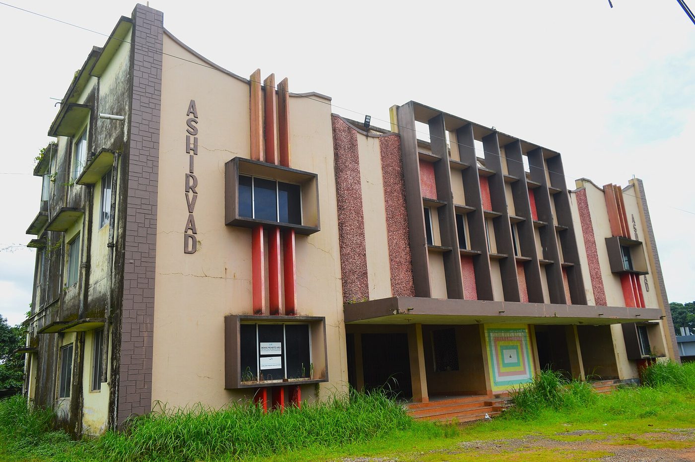 Side view of a single-screen cinema building